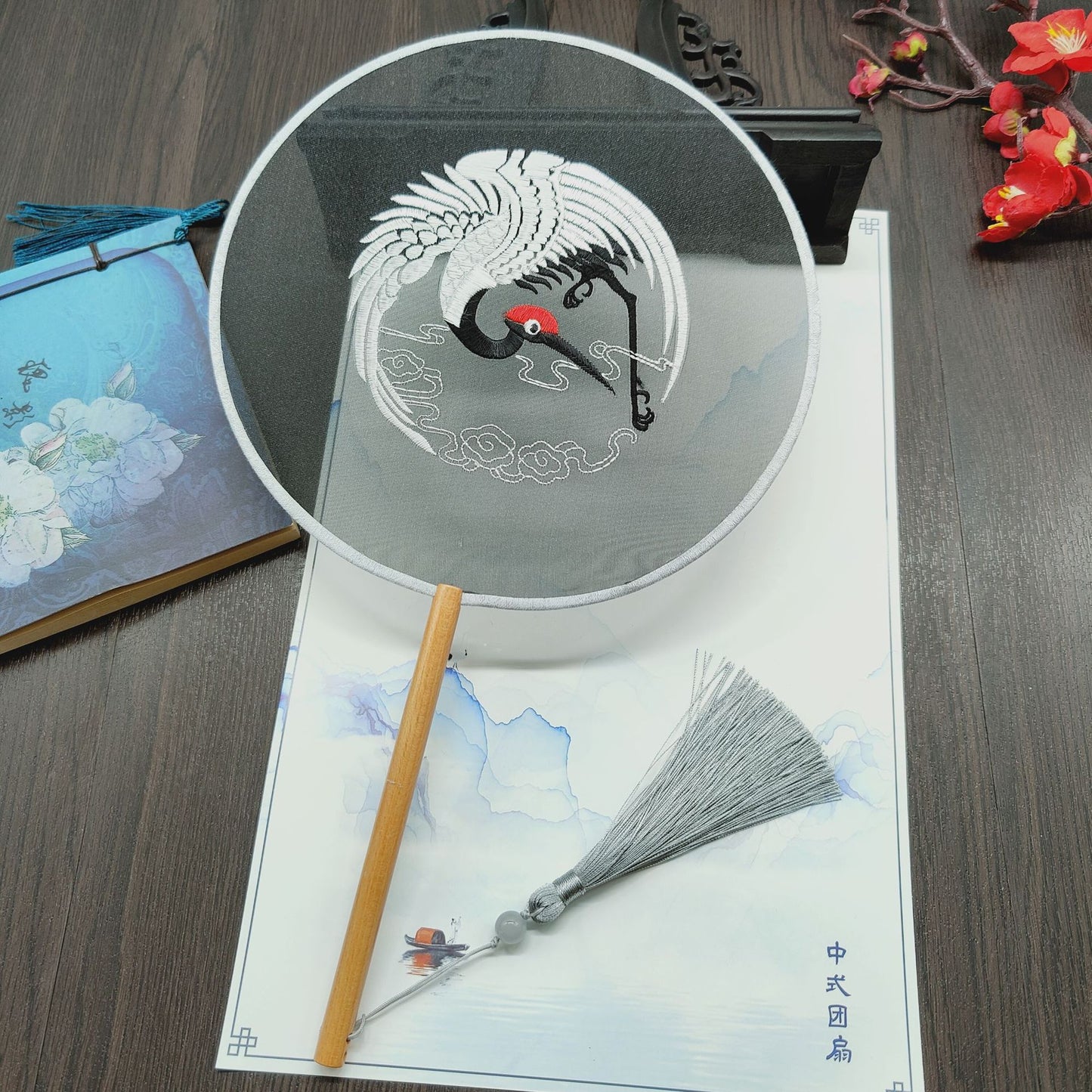 #JA-1013 -5pc lot(4+1pcstand) Silk Embroidery fan handmade Chinese Style Embroidery