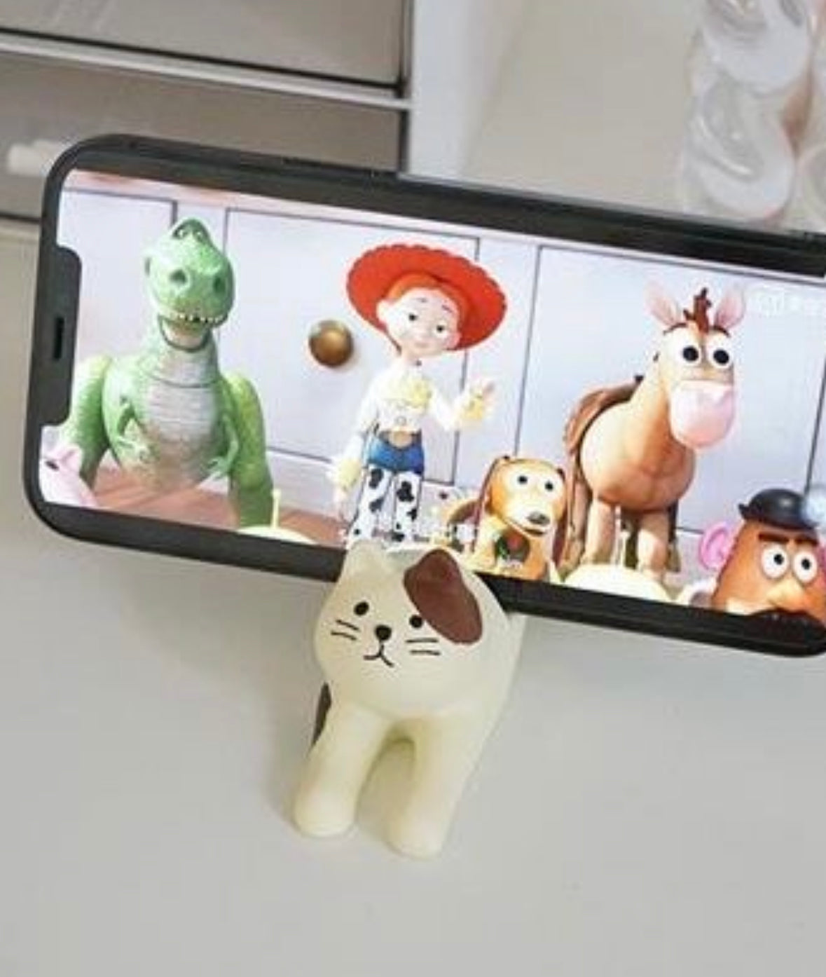 #142 lazy cat phone stand phone accessoy gift