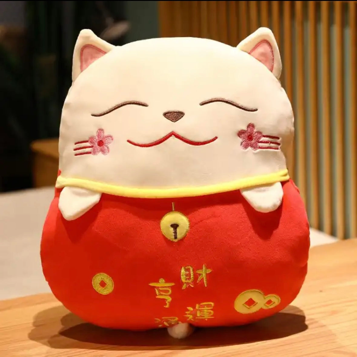 #1008 Lucky Cat  Cushion with hand warm  Fortune Cat Pillow with Blanket Plush Toys Stuffed Car Decoration Gift