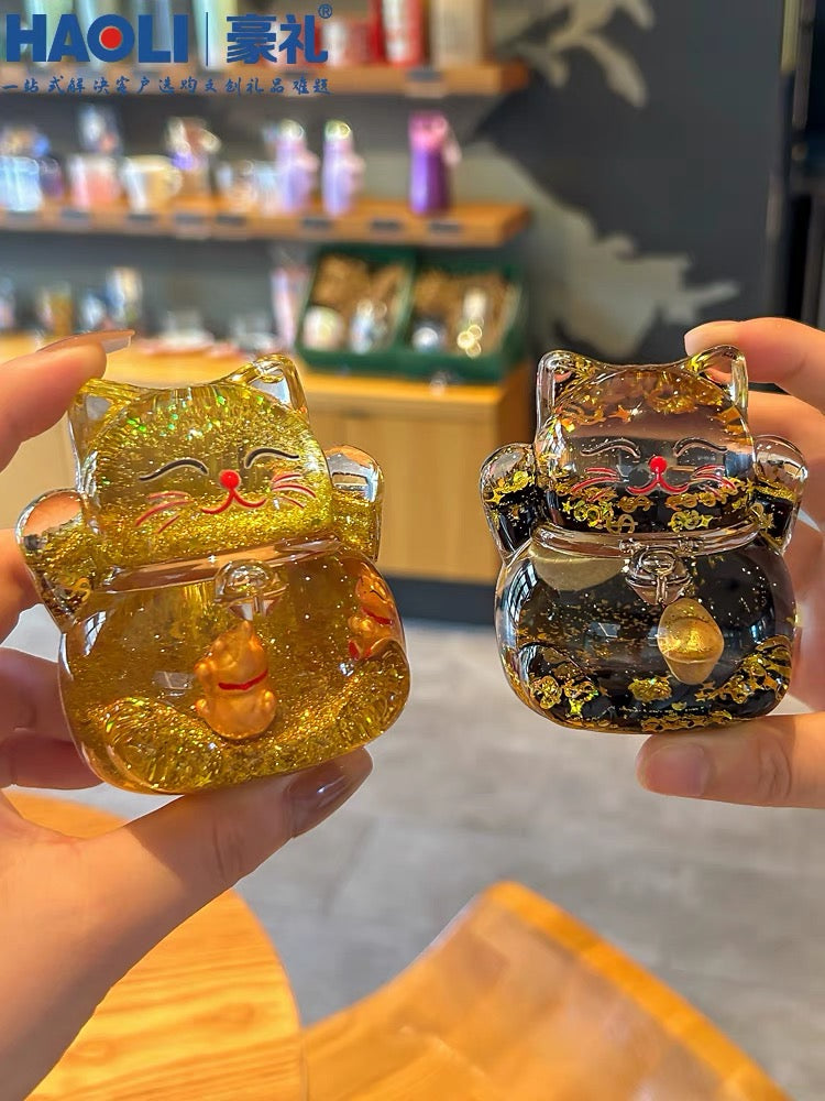 #HD1040 Globe Liquid filled floating Fortune cat lucky cat maneki neko girl