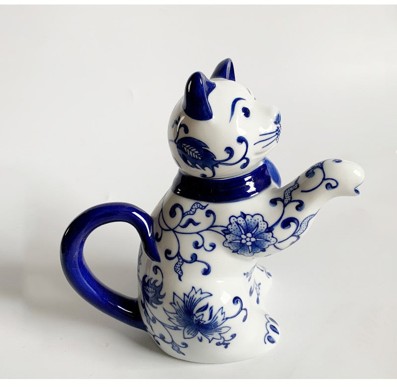 #HD1044 Milk pot wine container Cute Lucky Cat Porcelain Tea pot Creative Maneki Neko tea pot