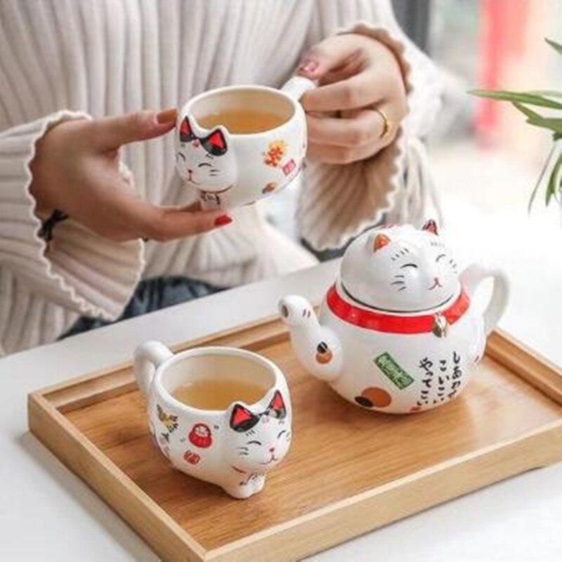 #HD1023 Cute Lucky Cat Porcelain Tea Set Creative Maneki Neko Ceramic Tea Cup Pot With Strainer Lovely Plutus Cat Fortune cat Teapot no