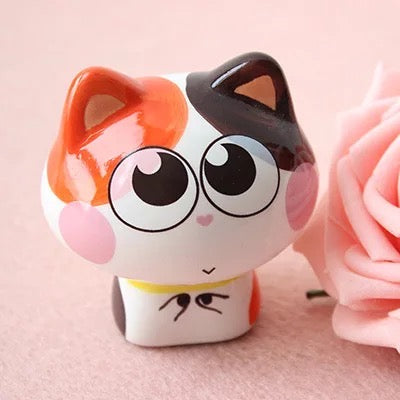 #143 happy cat china ceramic  desk deco.cute lucky cat home deco figurine handicrafts gift