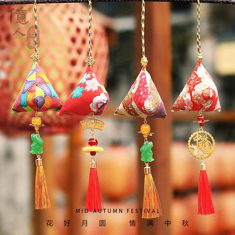 #HA1003 random 8 pcs lot Festival Sachet embroidery natual chinese herb perfume bag hanging decoration protective talisman